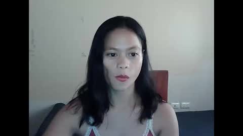 cyla618015 online show from May 9, 5:57 am