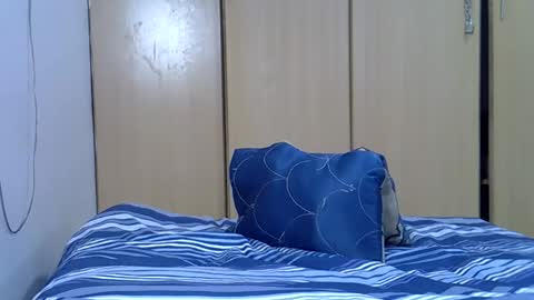 cynazy online show from September 20, 1:41 am