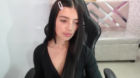 CINTIA ARAUJO online show from November 11, 2:58 am