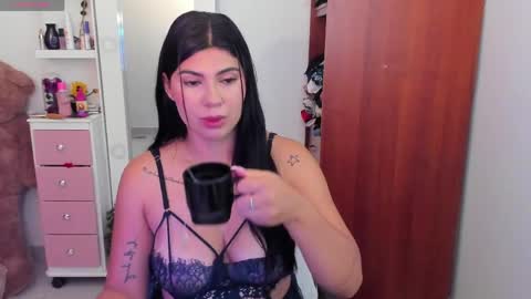 Cynthia online show from May 20, 1:28 pm