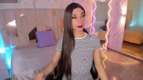 cyrus_tay online show from July 17, 12:40 pm