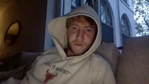 d3nnis_123 online show from October 6, 5:47 am