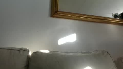 d3nnis_123 online show from March 6, 2:51 pm