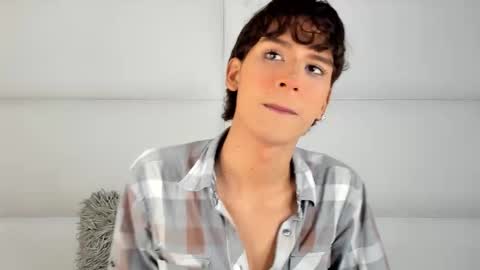 Darked online show from March 11, 4:15 am