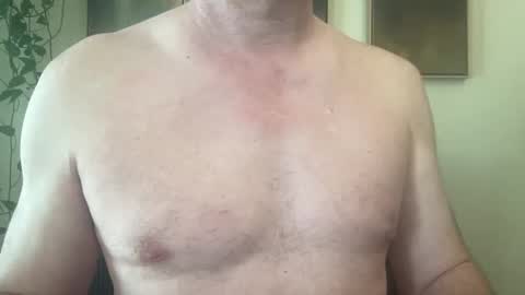 d4ddy858 online show from March 24, 7:09 pm