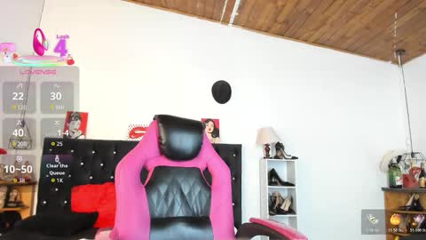 Mia  online show from November 13, 12:41 pm