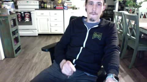 dabbylonglegs online show from January 1, 5:43 am