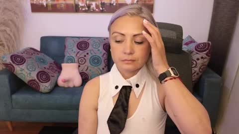 Dacota online show from March 11, 1:16 am