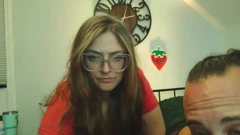 Snapshot of daddies_princesss chatting on September 14, 6:37 am daddies_princesss online show from September 14, 6:37 am