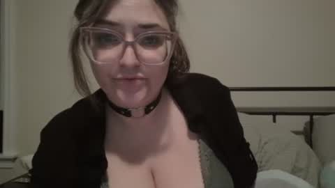 Snapshot of daddies_princesss chatting on September 26, 12:07 am daddies_princesss online show from September 26, 12:07 am