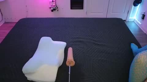 daddie 69 mamie online show from December 8, 6:54 am