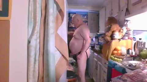 Daddy online show from November 7, 4:31 pm