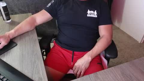 daddydilf4you online show from March 16, 3:09 am