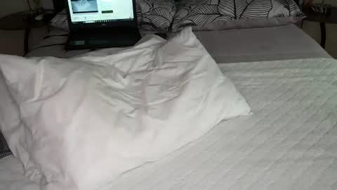 daddyslittleebony online show from July 14, 8:41 am