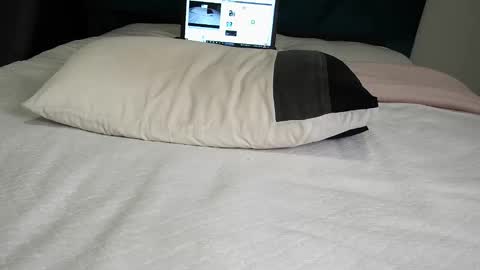 Snapshot of daddyslittleebony chatting on September 15, 8:49 am daddyslittleebony online show from September 15, 8:49 am