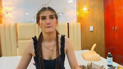 Dafne Castro online show from May 2, 9:09 pm