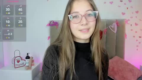 Dahlia online show from March 4, 8:05 pm