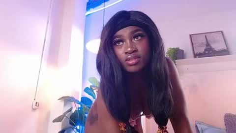 DAHYAN online show from July 28, 7:39 pm