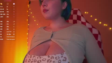 Cute DianaOnline mostly at 8pm-0000 am UK TimeTuesday and Wednesday off online show from April 29, 9:30 pm