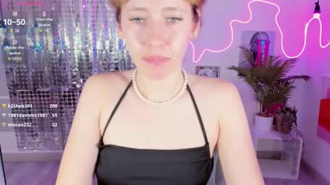 Daisy online show from September 27, 12:25 pm