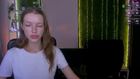 daisy online show from July 30, 12:06 pm