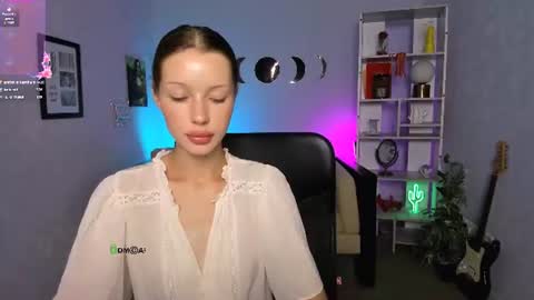 daisy online show from July 21, 5:53 am