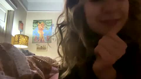 DaisyB3 online show from December 29, 8:11 am