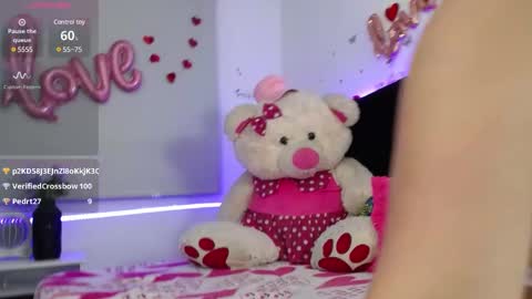 Snapshot of daiyan_collins chatting on February 19, 4:23 am Daiyan Collins online show from February 19, 4:23 am