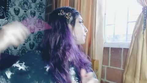    --  -- help me reach 100 hands up  online show from March 8, 11:07 pm