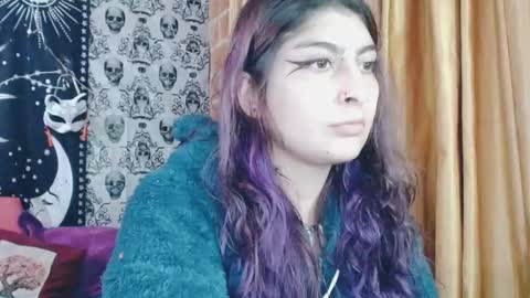    --  -- help me reach 100 hands up  online show from March 8, 1:28 am