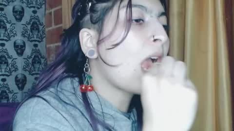    --  -- help me reach 100 hands up  online show from February 12, 7:02 am