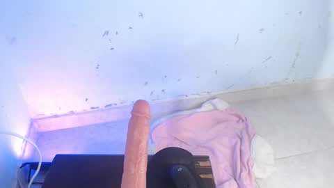 VALENTINA  online show from October 19, 9:03 am