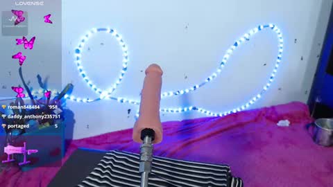 VALENTINA  online show from February 25, 8:25 am