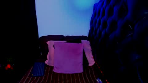 Rosse  online show from July 1, 11:57 pm
