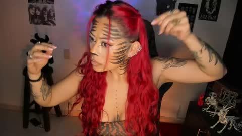 Dakota Crab online show from November 1, 1:06 am