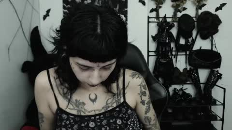 dakota online show from May 22, 2:29 am