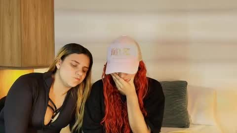 Dakota-Megan online show from November 7, 6:10 pm