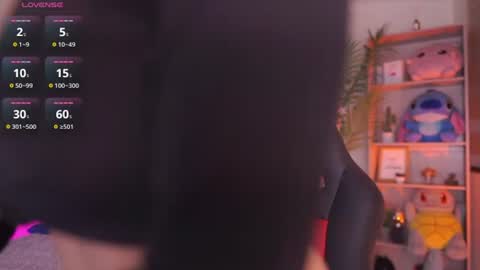 dakotaa online show from June 10, 4:06 pm