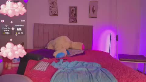 Dakotta  online show from March 4, 6:18 pm