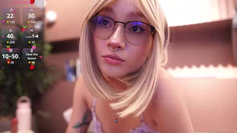 Dalia online show from March 6, 7:24 pm