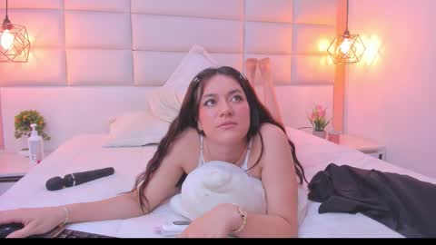 dali_collin online show from March 15, 7:17 pm