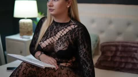  Dalia  online show from May 6, 8:15 pm