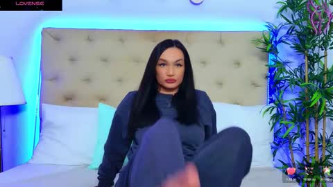 Snapshot of daliyaa_ chatting on October 21, 12:10 pm daliyaa_ online show from October 21, 12:10 pm