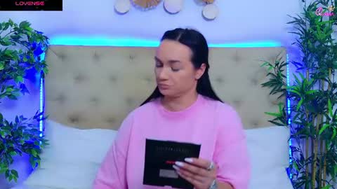 daliyaa_ online show from July 21, 12:29 pm