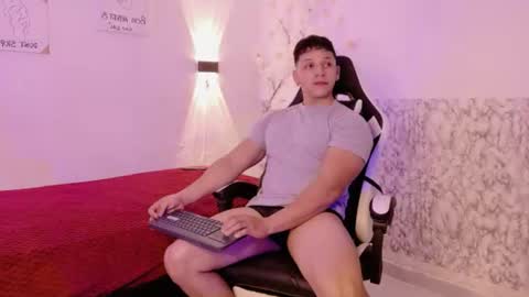dalton_bigcock online show from July 21, 5:37 pm