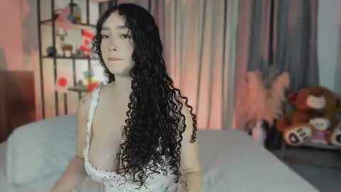 Dalyla online show from July 10, 1:27 pm
