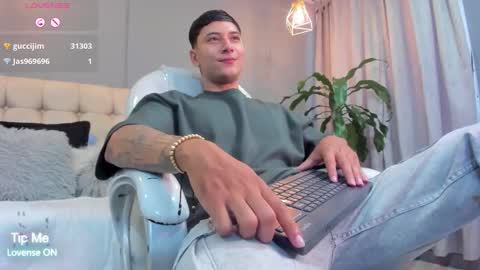 DAMIAN online show from September 28, 2:48 pm