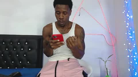 damian_hart_24cm online show from April 29, 11:26 am