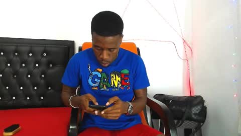 damian_hart_24cm online show from November 26, 11:29 am