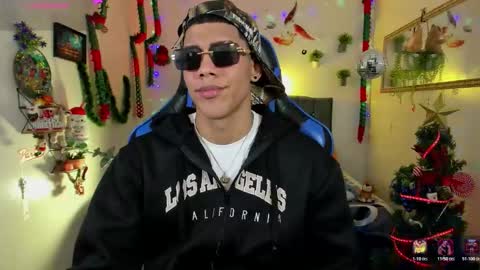 Damian online show from December 20, 3:13 am